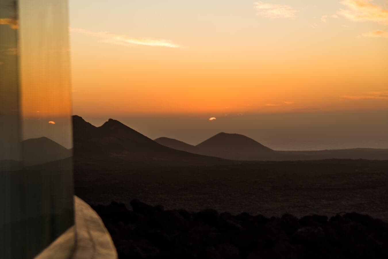 Timanfaya: tierra que late, vientre de fuego